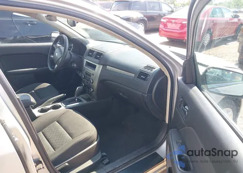 2010 Ford Fusion Se from USA, damaged, VIN 3FAHP0HG5AR165792